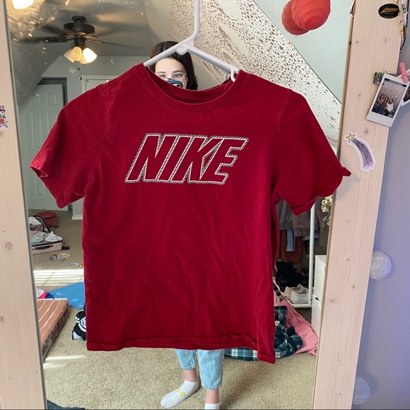 nike graphic tee - Picture 2 of 3